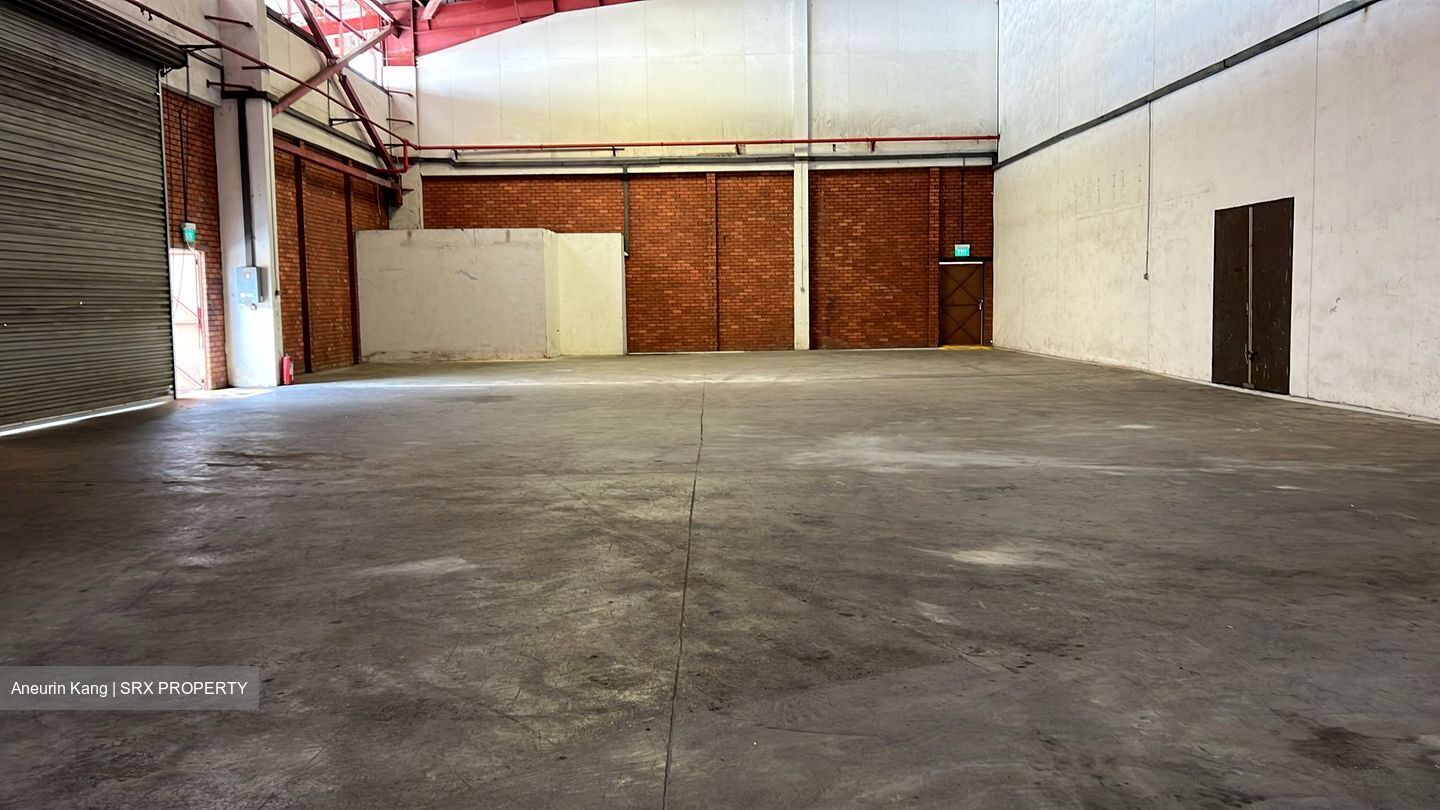 Geylang Bahru (D12), Warehouse #486861121